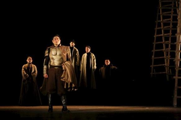 316185_653587391334802_432981805_n