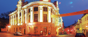 Nukuteater-esilehele